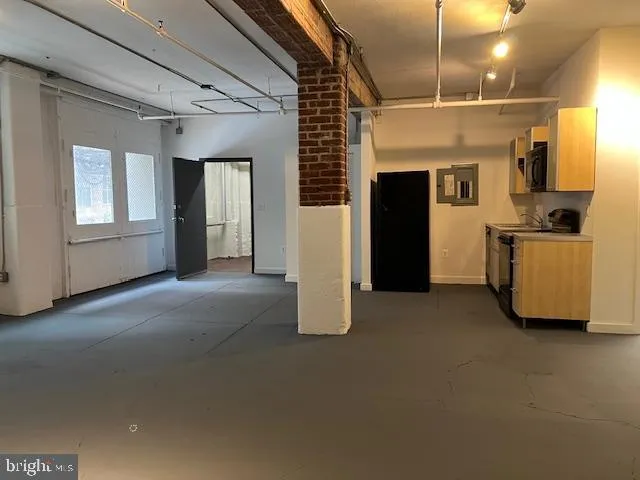 $229,900 | 429 North 13th Street, Unit 1B, Philadelphia, PA 19123