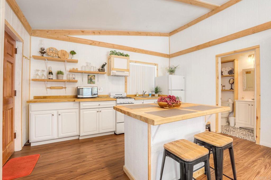 22223 Crestline Road Palomar Mountain, CA 92060 - Photo 23 of 90