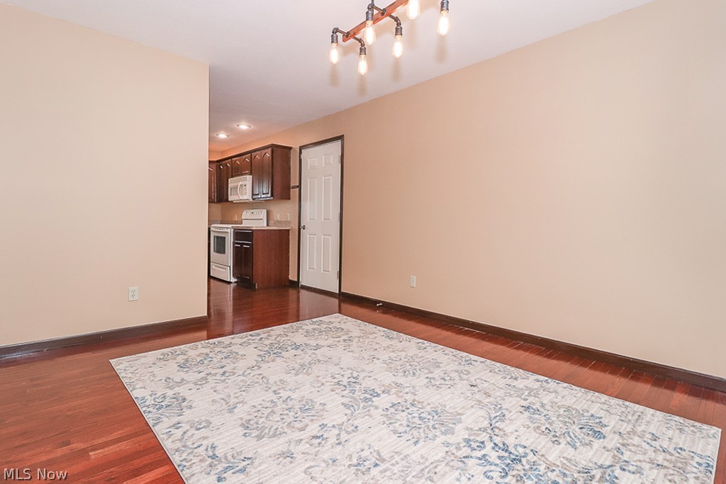 13417 Whitehead Road Lagrange, OH 44050 - Photo 11 of 33 Gallery Image 11