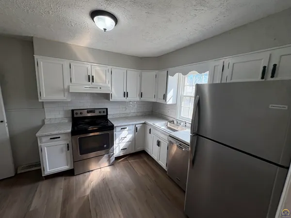 $114,900 | 531 Sherman Street, Emporia, KS 66801