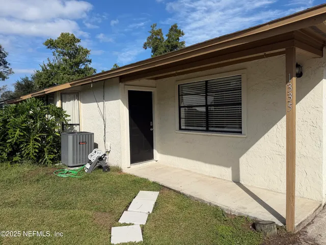 $1,850 | 1335 Violet Street, Atlantic Beach, FL 32233