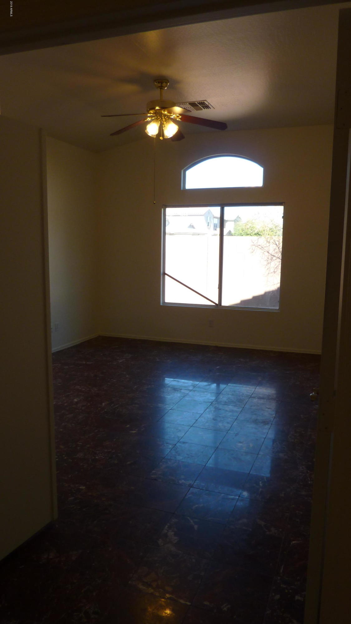 2116 East Danbury Road Phoenix, AZ 85022 - Photo 12 of 19 image