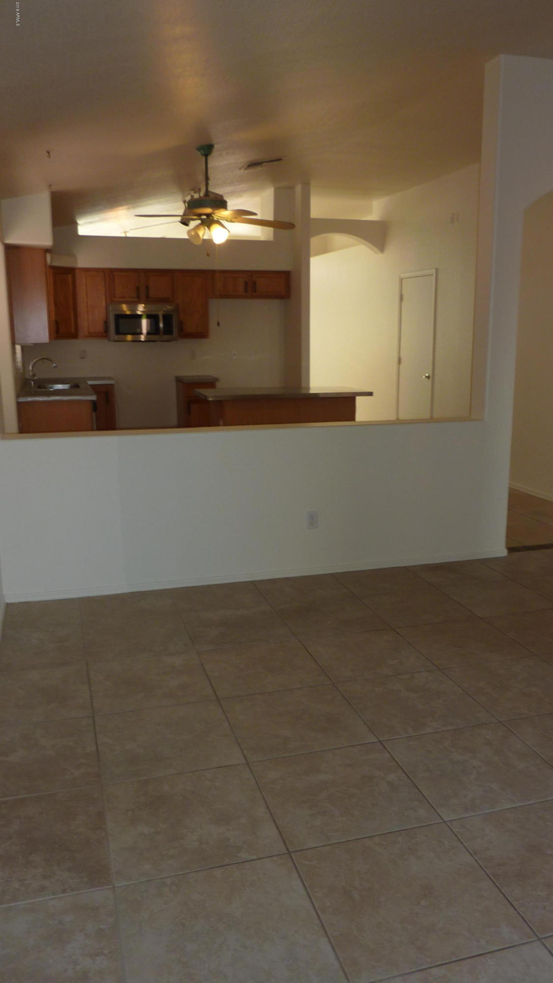2116 East Danbury Road Phoenix, AZ 85022 - Photo 5 of 19 image