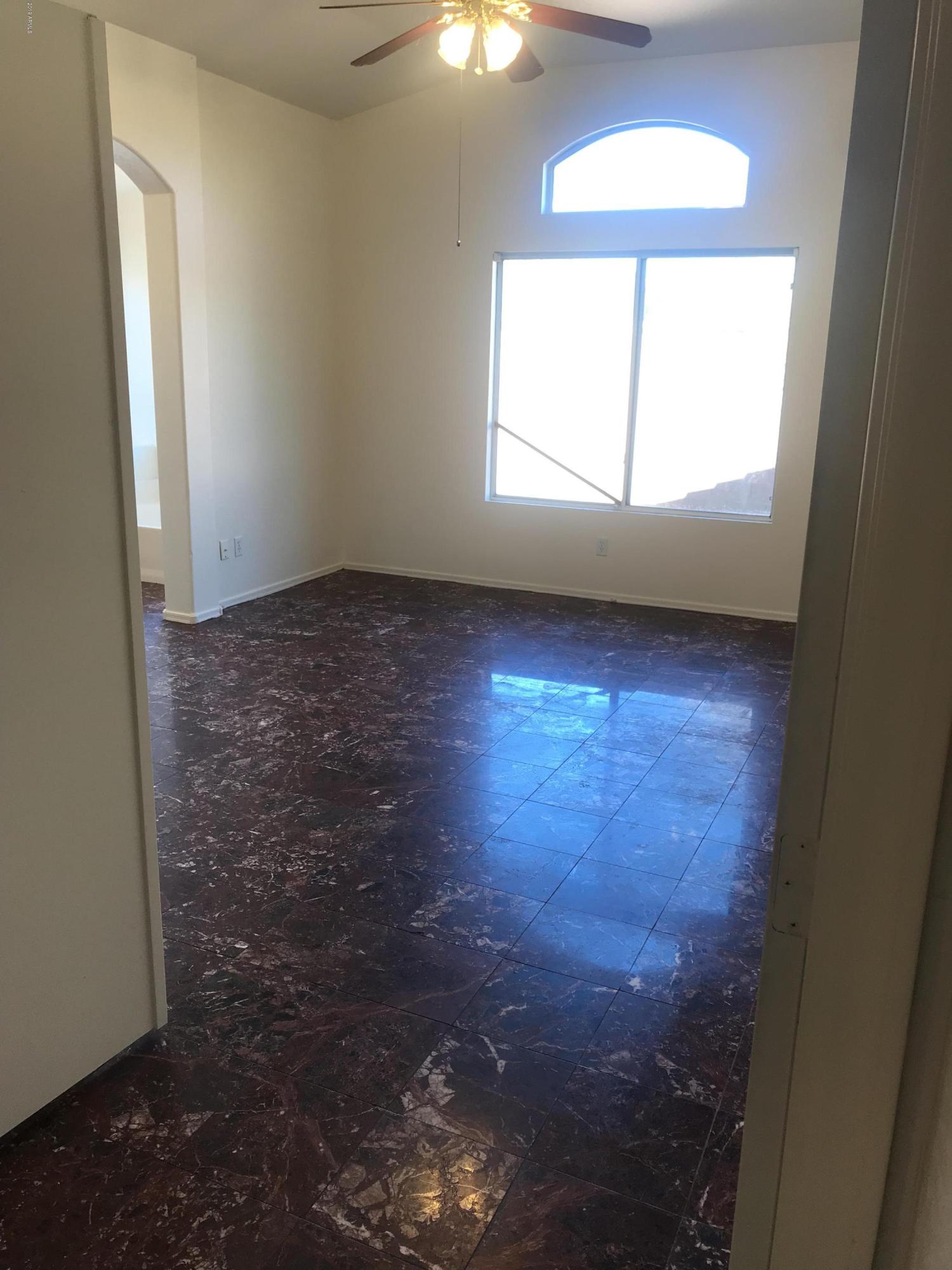 2116 East Danbury Road Phoenix, AZ 85022 - Photo 10 of 19 image