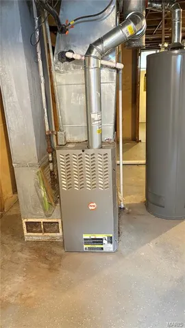 $88,500 | 2018 Raven Drive, St. Louis, MO 63133