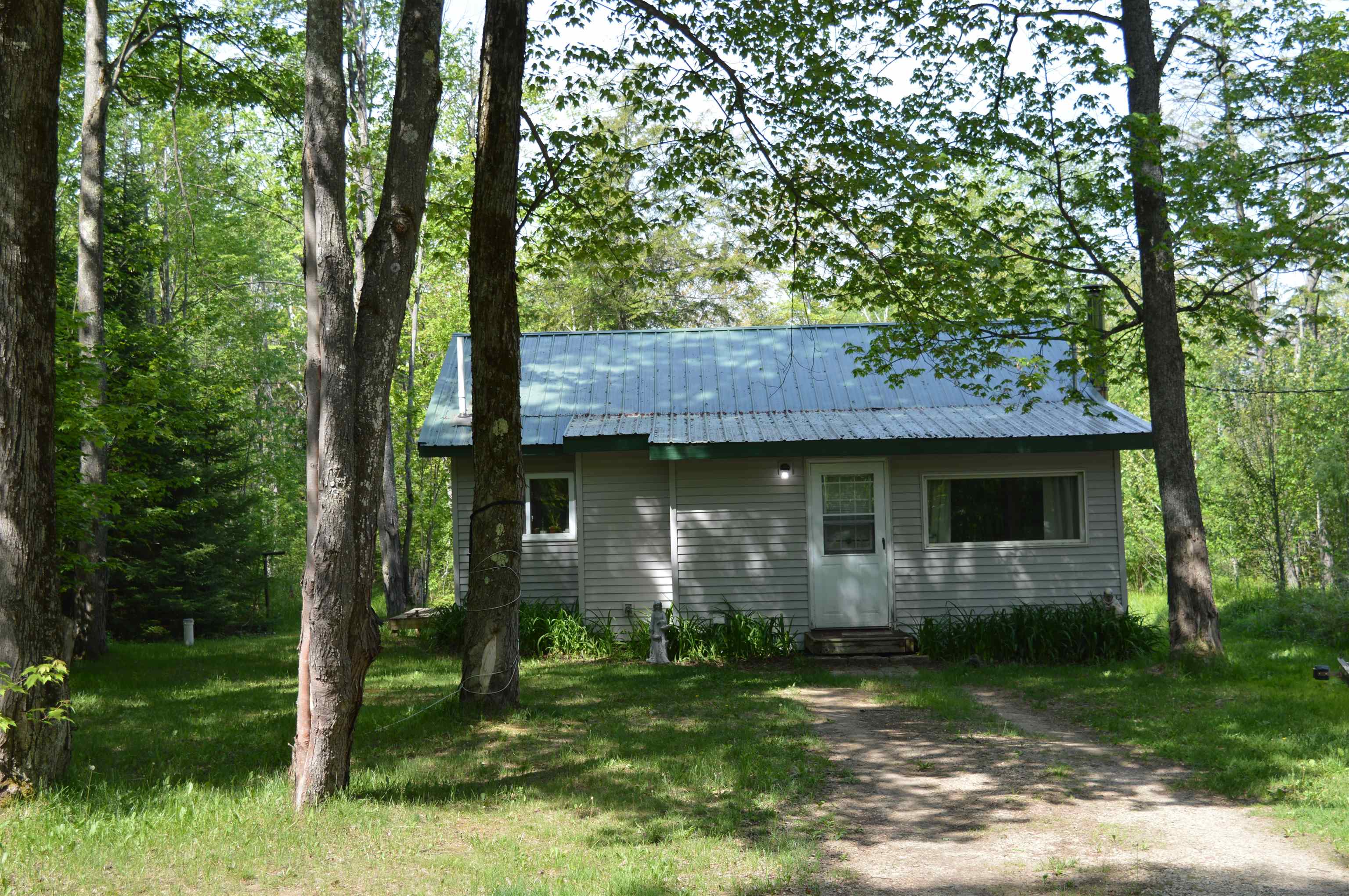 6166 Butler Road Southwest South Boardman, MI 49680 - Photo 13 of 36 1900433-12.JPG