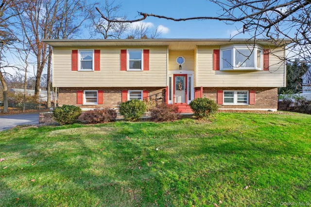 $475,000 | 12 Steinhaus Lane, Wappingers Falls, NY 12590