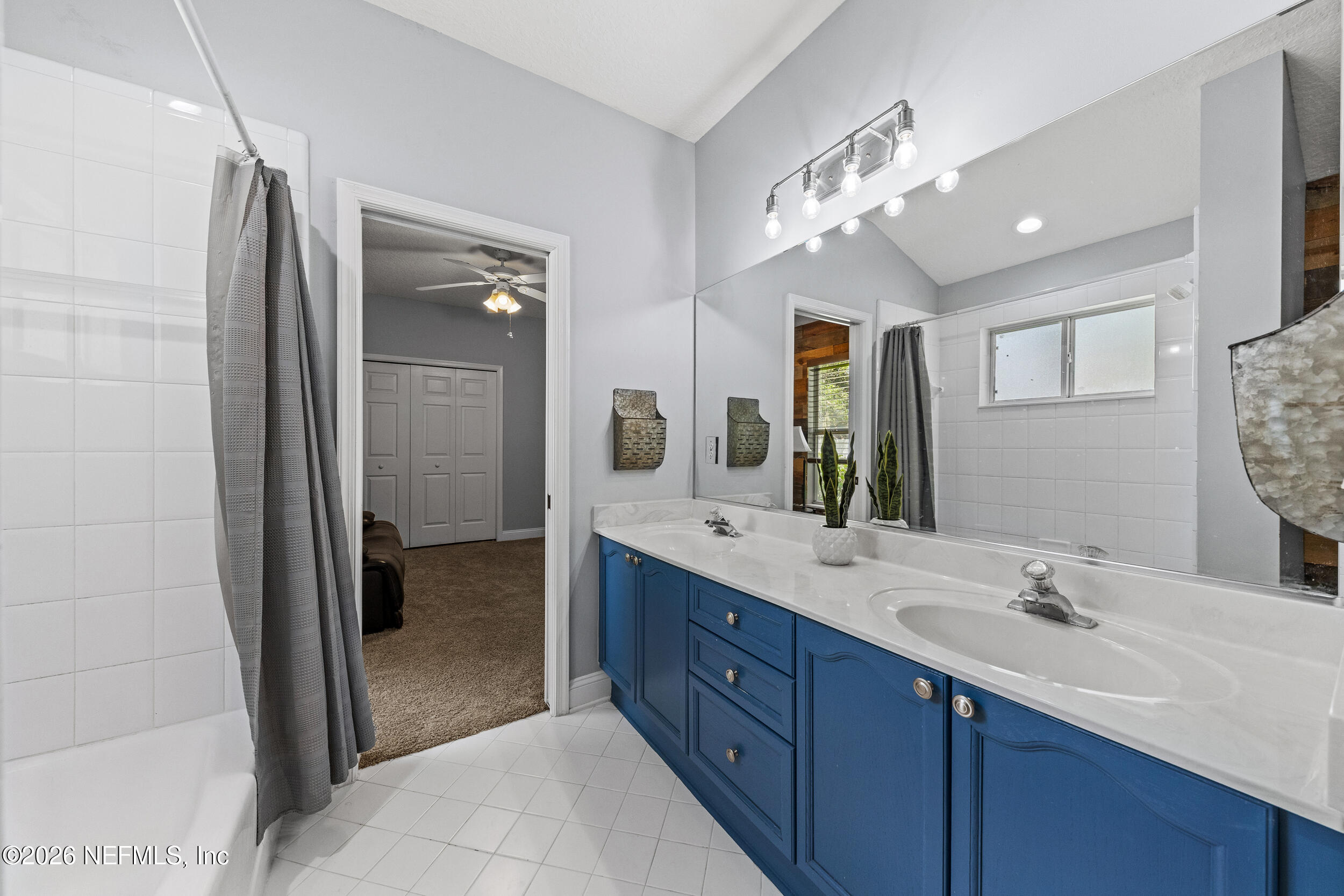 604 Gopher Court St. Johns, FL 32259 - Photo 30 of 73 Bathroom 2