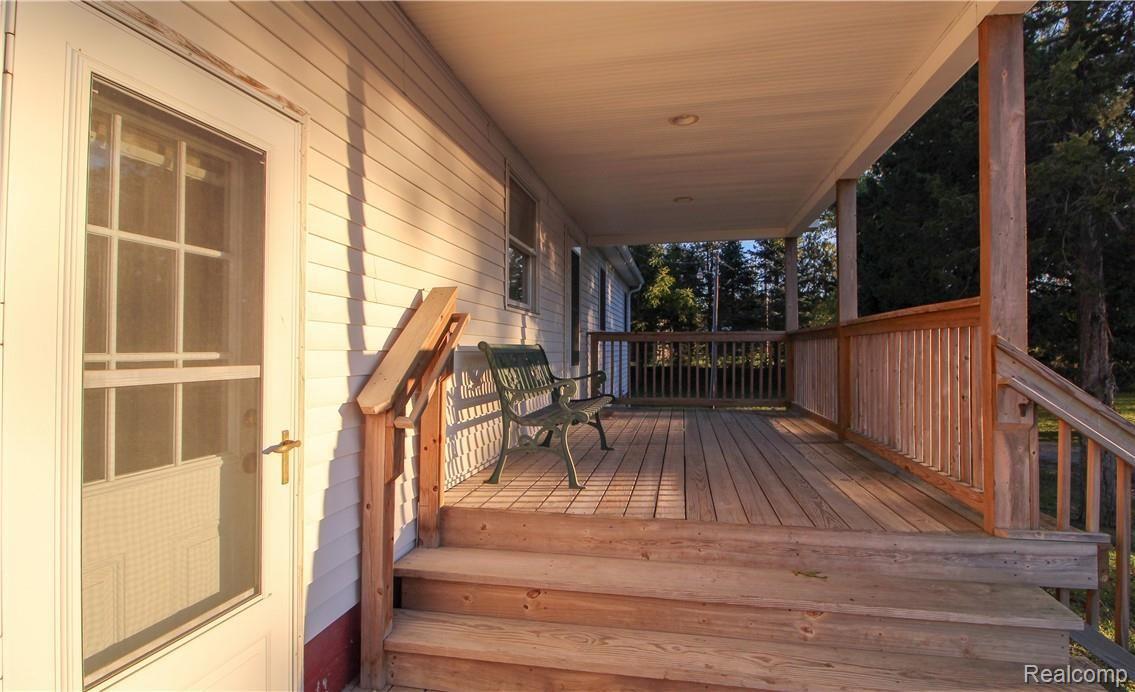 7199 Wiggins Road Howell, MI 48855 - Photo 22 of 36 IMG_9439.jpg