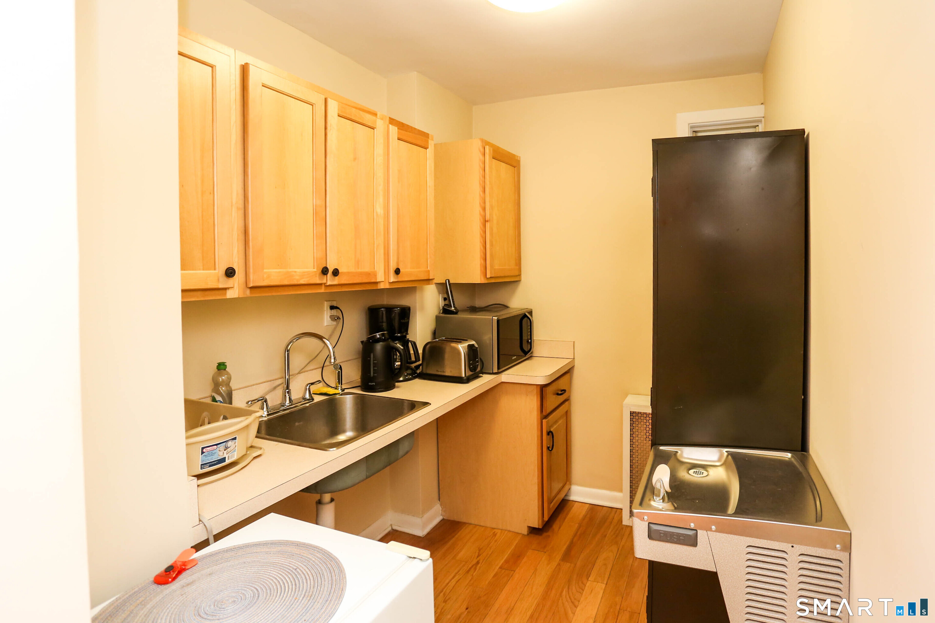 700 Summer Street, Unit 1F Stamford, CT 06901 - Photo 6 of 18