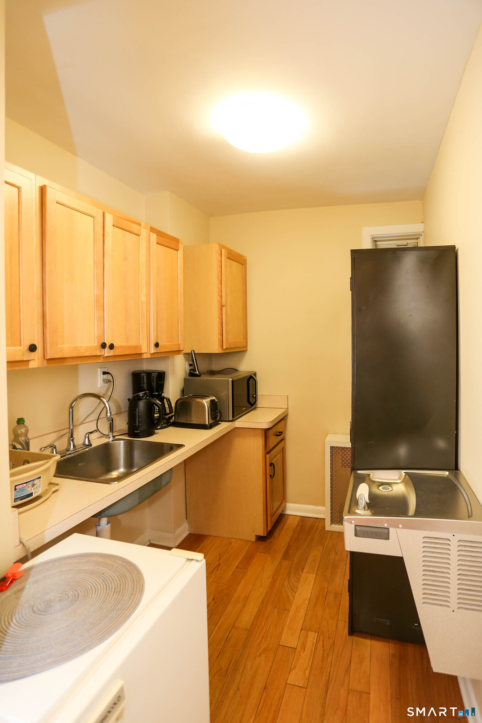 700 Summer Street, Unit 1F Stamford, CT 06901 - Photo 7 of 18