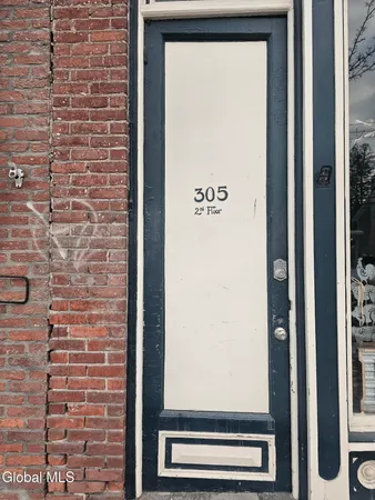 $1,400 | 305 Main Street, Unit 2, Schoharie, NY 12157