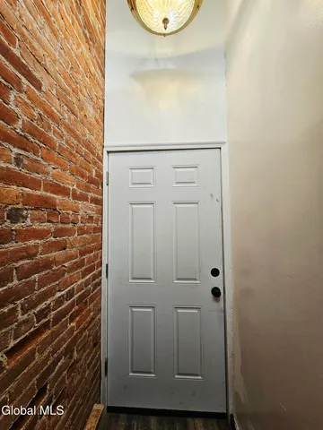 $1,400 | 305 Main Street, Unit 2, Schoharie, NY 12157