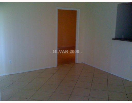 9620 West Russell Road, Unit 1017 Las Vegas, NV 89148 - Photo 3 of 5 Dining Room.