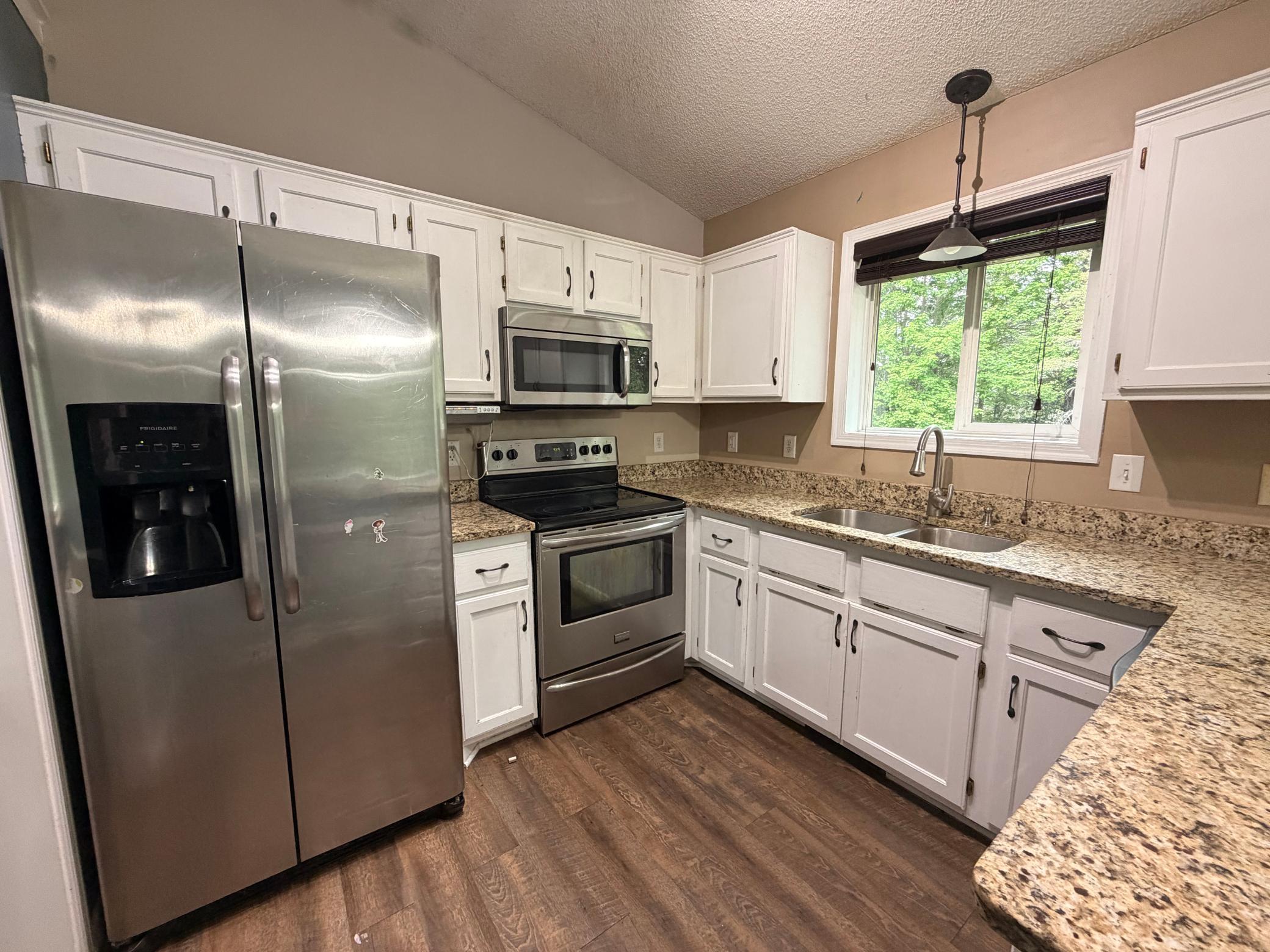13310 Lake Place Road Zimmerman, MN 55398 - Photo 9 of 27