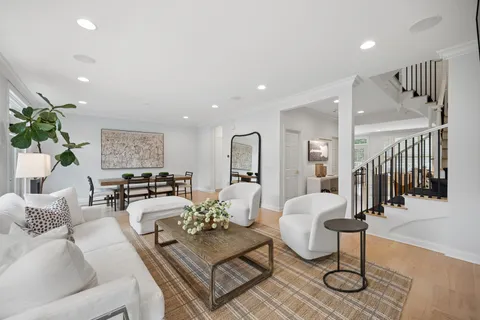 $899,000 | 1842 Admiral Court, Glenview, IL 60026