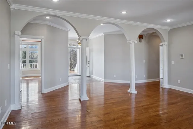 $1,500,000 | 176 Country Acres Drive, Elizabethton, TN 37643