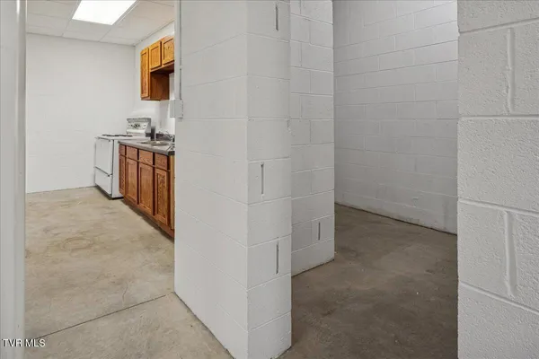 $1,300,000 | 176 Country Acres Drive, Elizabethton, TN 37643