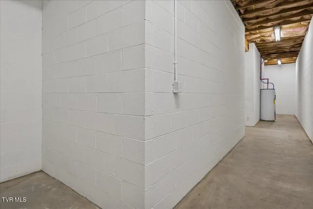 $1,500,000 | 176 Country Acres Drive, Elizabethton, TN 37643