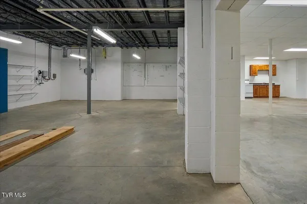 $1,300,000 | 176 Country Acres Drive, Elizabethton, TN 37643