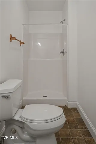 $1,500,000 | 176 Country Acres Drive, Elizabethton, TN 37643