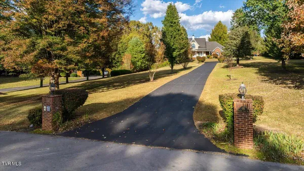 $1,300,000 | 176 Country Acres Drive, Elizabethton, TN 37643