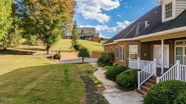 $1,500,000 | 176 Country Acres Drive, Elizabethton, TN 37643