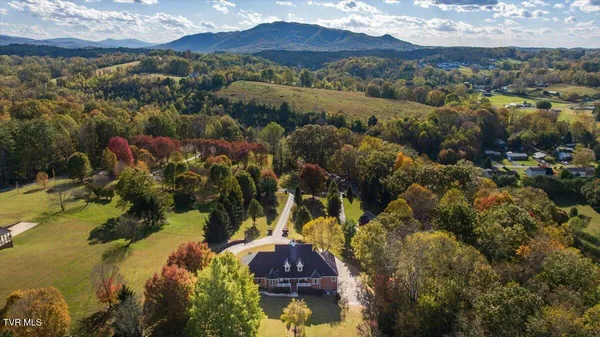 $1,300,000 | 176 Country Acres Drive, Elizabethton, TN 37643