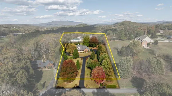 $1,300,000 | 176 Country Acres Drive, Elizabethton, TN 37643