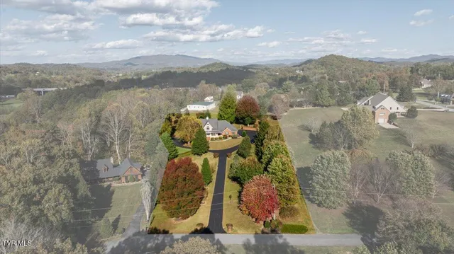 $1,500,000 | 176 Country Acres Drive, Elizabethton, TN 37643