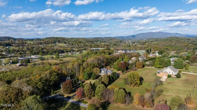 $1,500,000 | 176 Country Acres Drive, Elizabethton, TN 37643