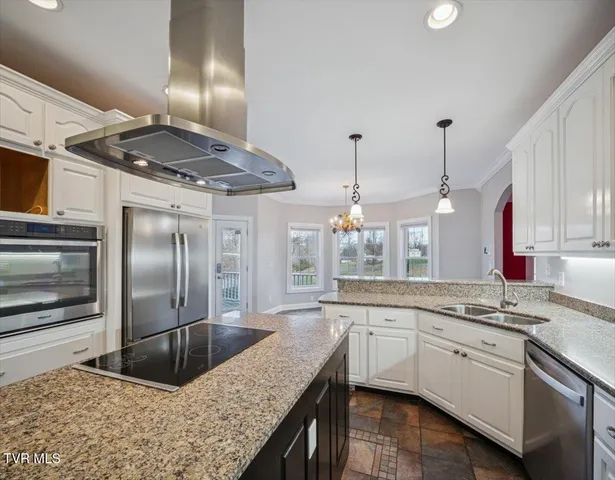 $1,500,000 | 176 Country Acres Drive, Elizabethton, TN 37643