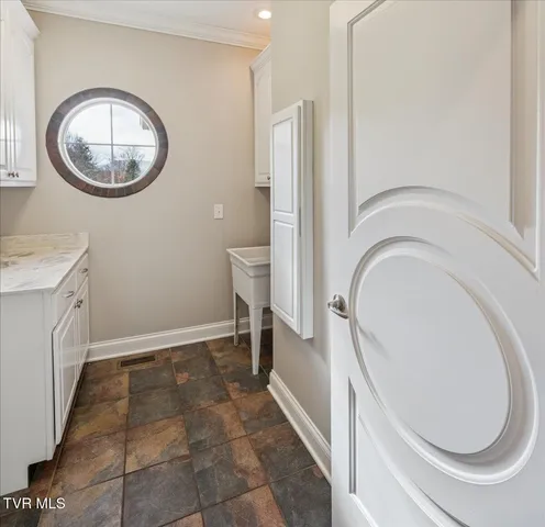 $1,500,000 | 176 Country Acres Drive, Elizabethton, TN 37643