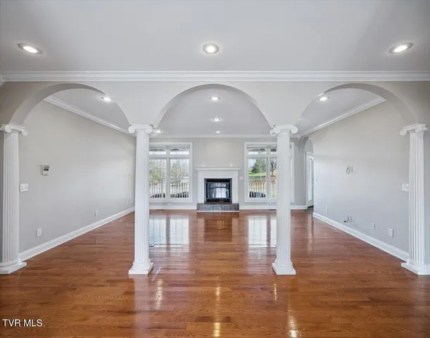 $1,500,000 | 176 Country Acres Drive, Elizabethton, TN 37643