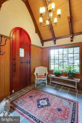 2367 Hunter Mill Road Vienna, VA 22181 - Photo 3 of 30 Foyer