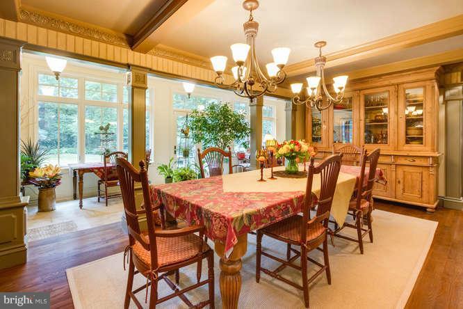 2367 Hunter Mill Road Vienna, VA 22181 - Photo 9 of 30 Dining Room