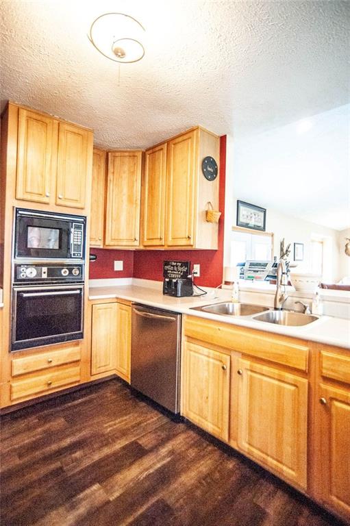 8252 Hayworth Road Indianapolis, IN 46221 - Photo 12 of 40 Gallery Image 12