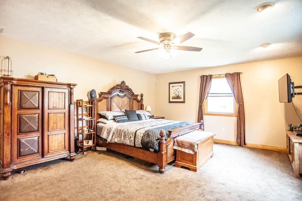 8252 Hayworth Road Indianapolis, IN 46221 - Photo 17 of 40 Gallery Image 17