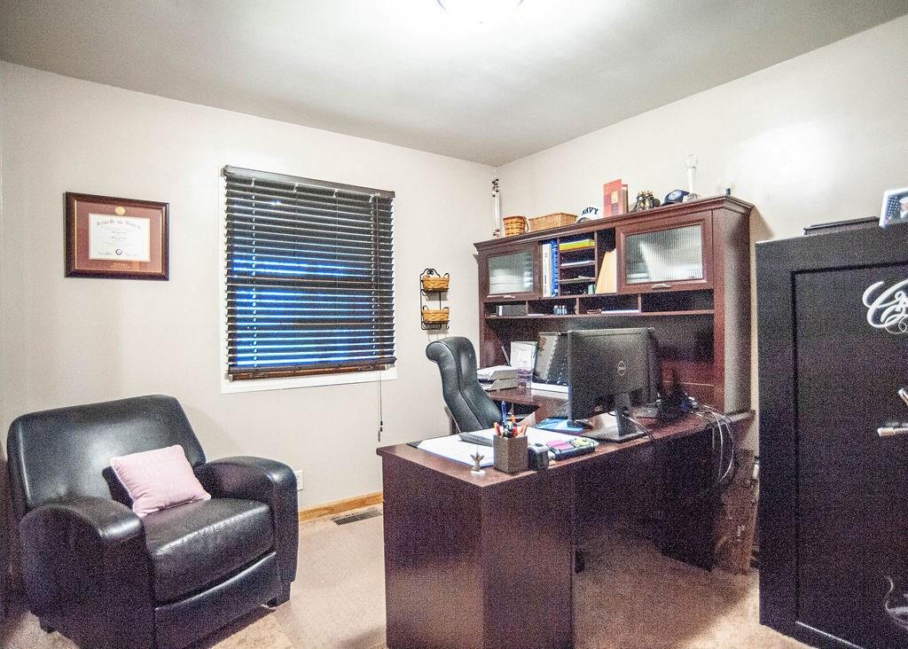 8252 Hayworth Road Indianapolis, IN 46221 - Photo 25 of 40 Gallery Image 25