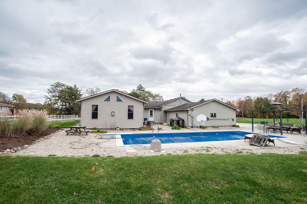 8252 Hayworth Road Indianapolis, IN 46221 - Photo 33 of 40 Gallery Image 33