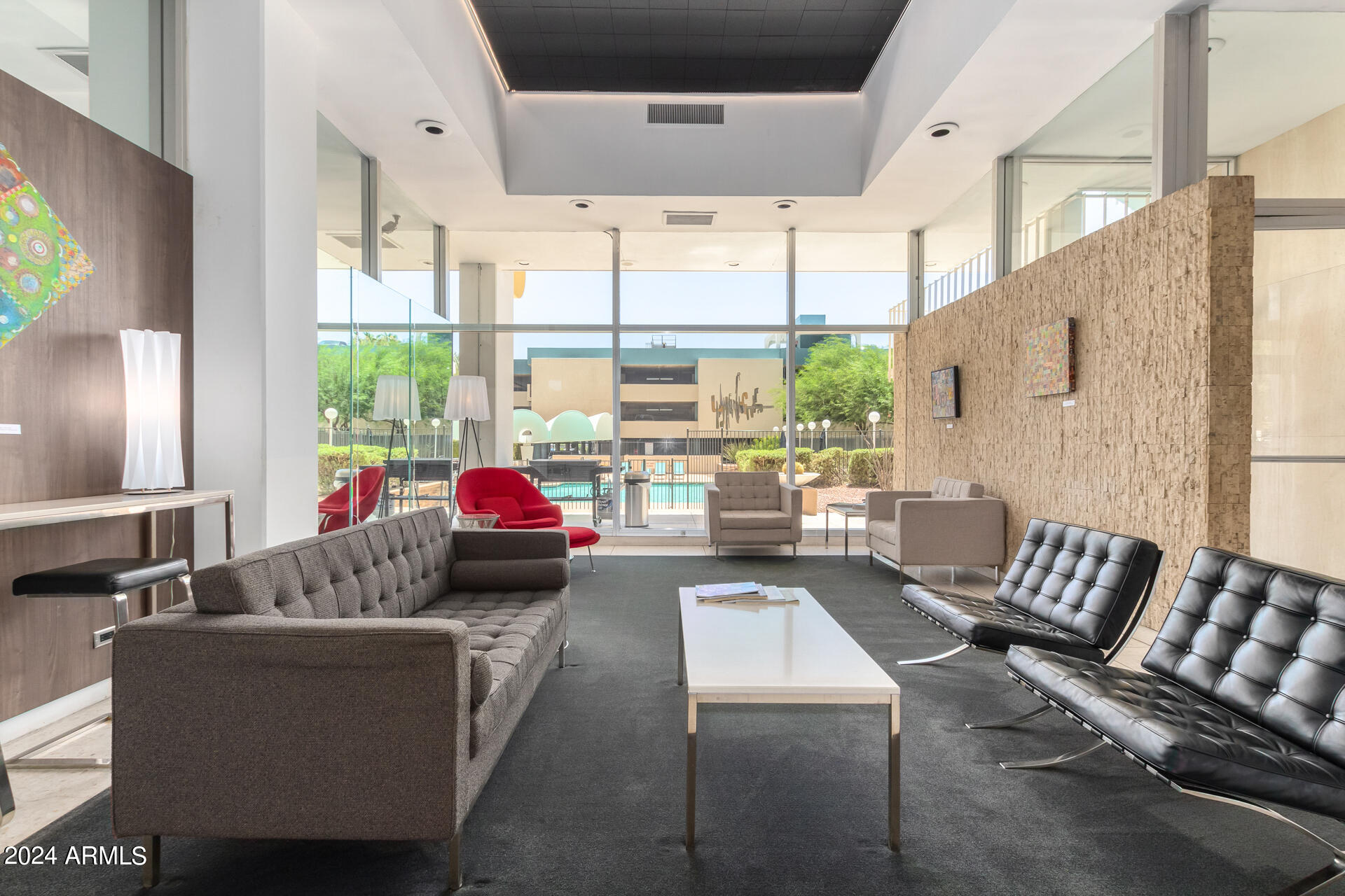 207 West Clarendon Avenue, Unit F8 Phoenix, AZ 85013 - Photo 25 of 28 Lobby- Clarendon