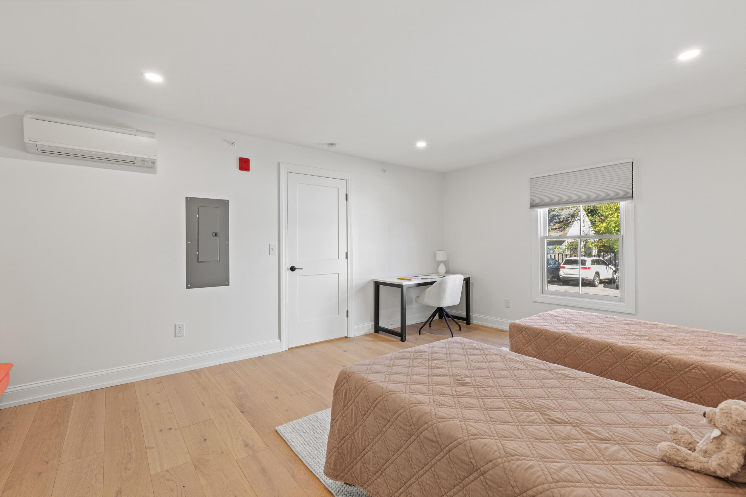 372 Main Street, Unit 201 Saco, ME 04072 - Photo 15 of 28 372 main st, 201 saco