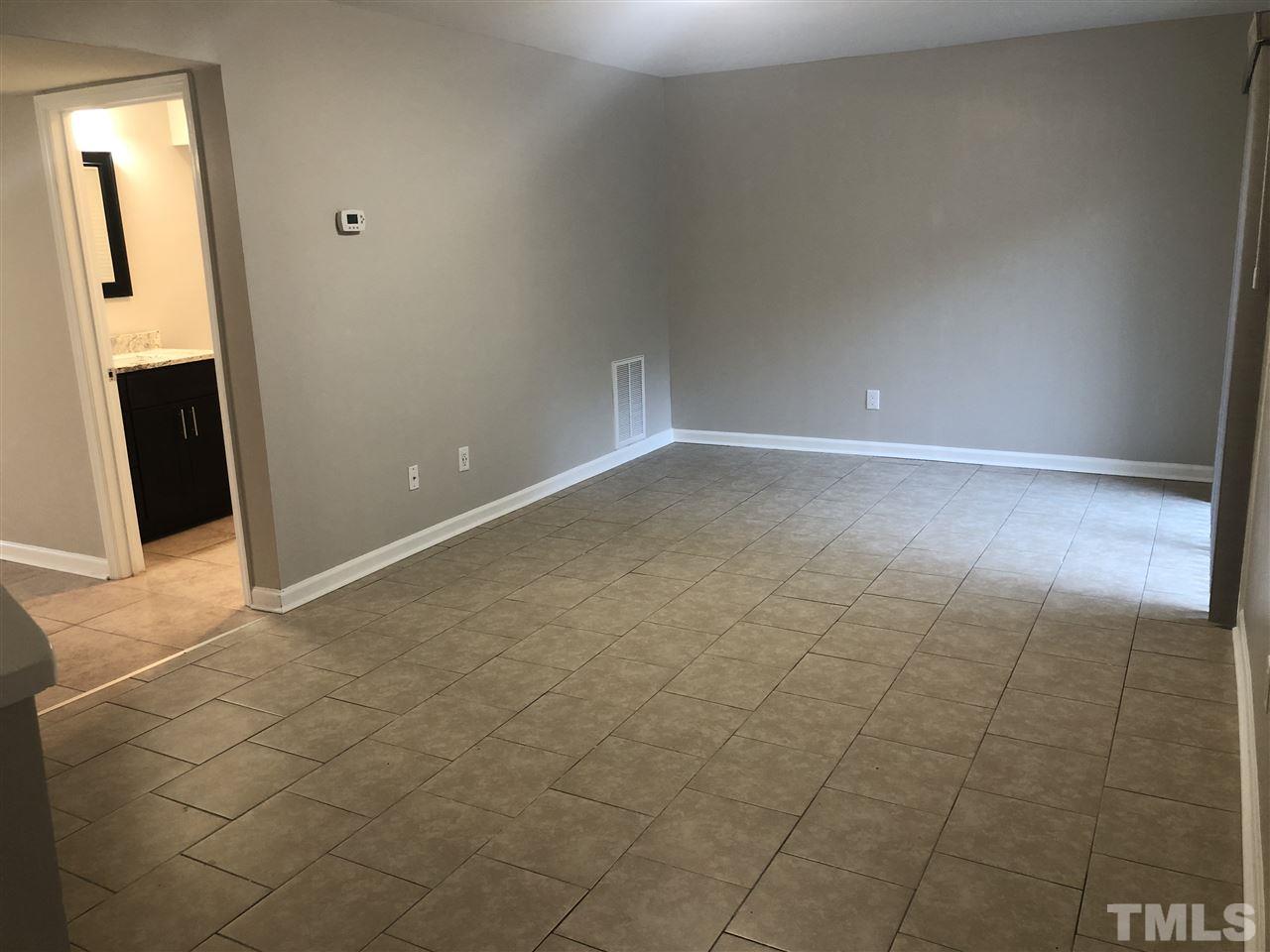 4244 Lake Ridge Drive, Unit 12B Raleigh, NC 27604 - Photo 3 of 28