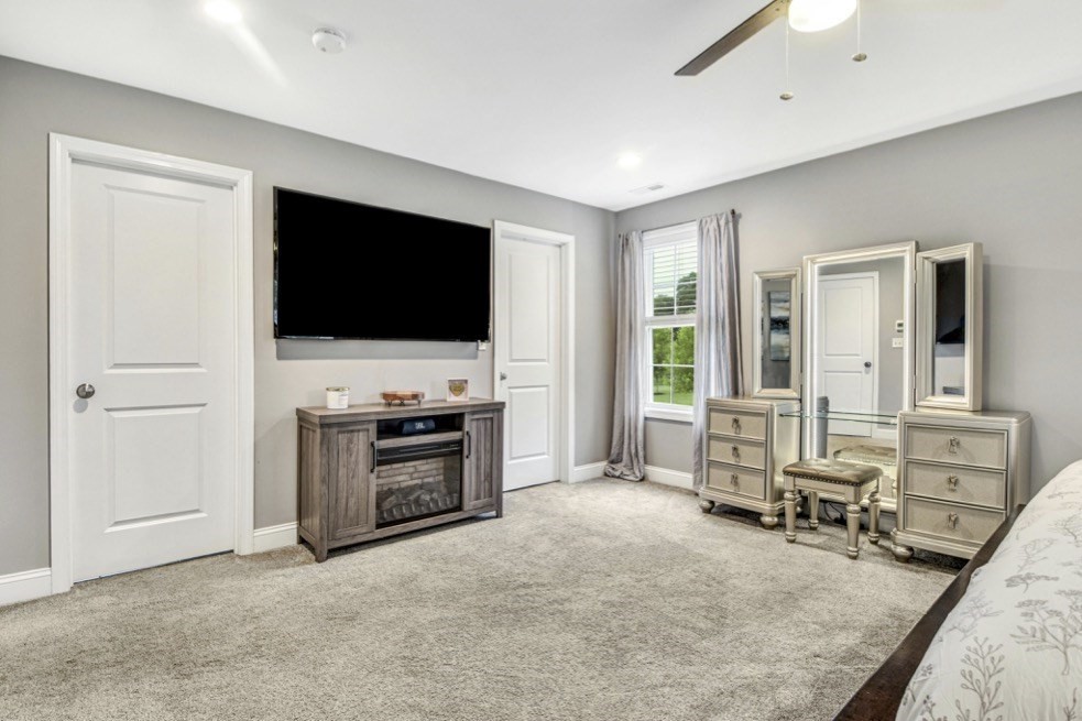 102 Parker Road Dracut, MA 01826 - Photo 14 of 35 Gallery Image 14