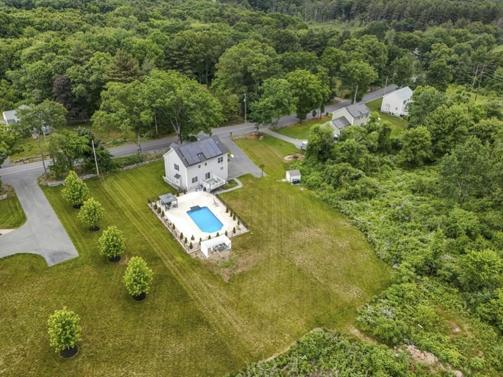 102 Parker Road Dracut, MA 01826 - Photo 33 of 35 Gallery Image 33