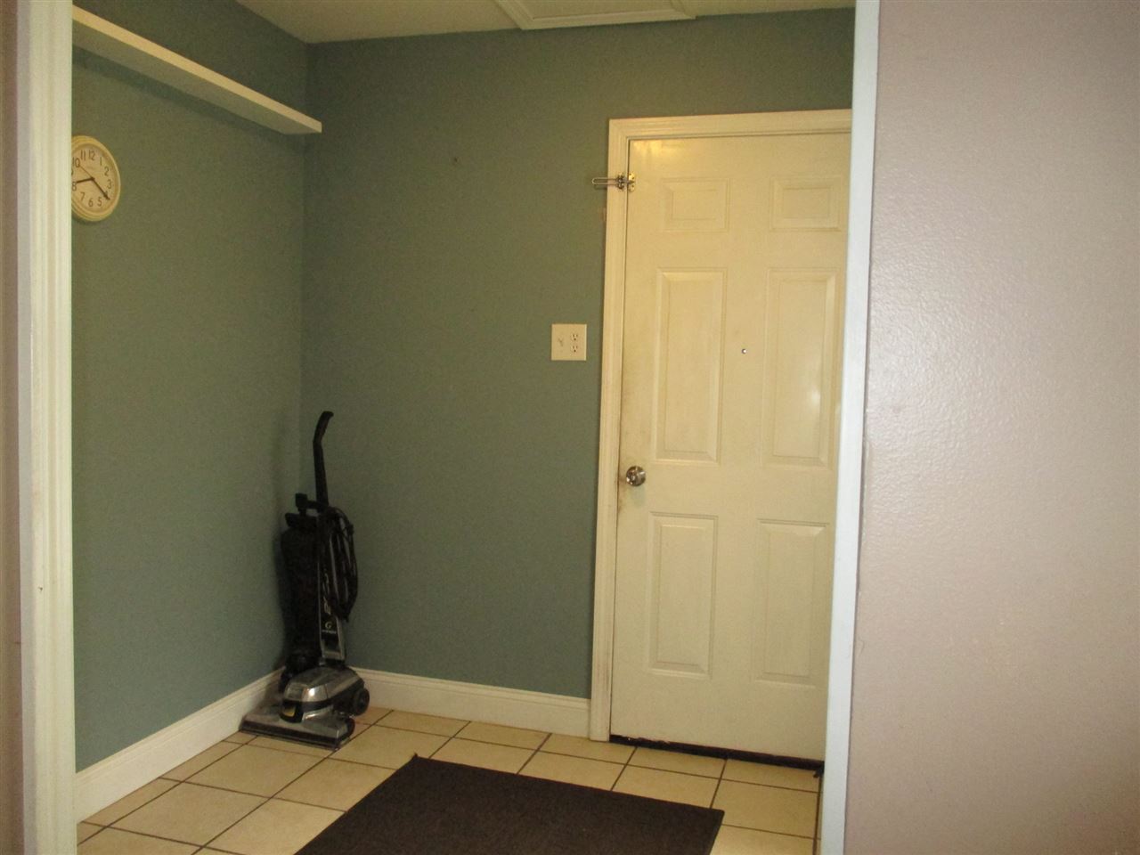 1803 Stringtown Road Evansville, IN 47711 - Photo 11 of 21 Gallery Image 11