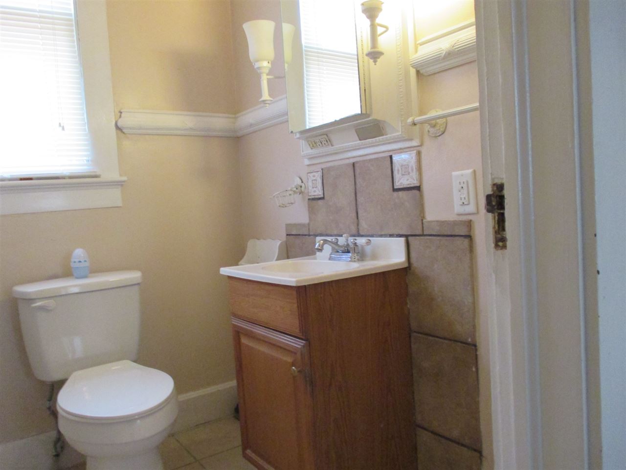 1803 Stringtown Road Evansville, IN 47711 - Photo 15 of 21 Gallery Image 15