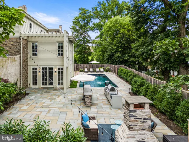 a view of an chairs and tables in the patio