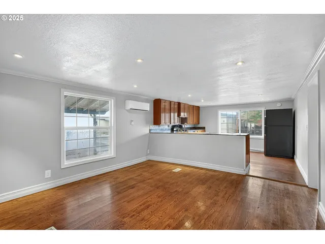 $149,000 | 681 Southwest Concord Way, Beaverton, OR 97006