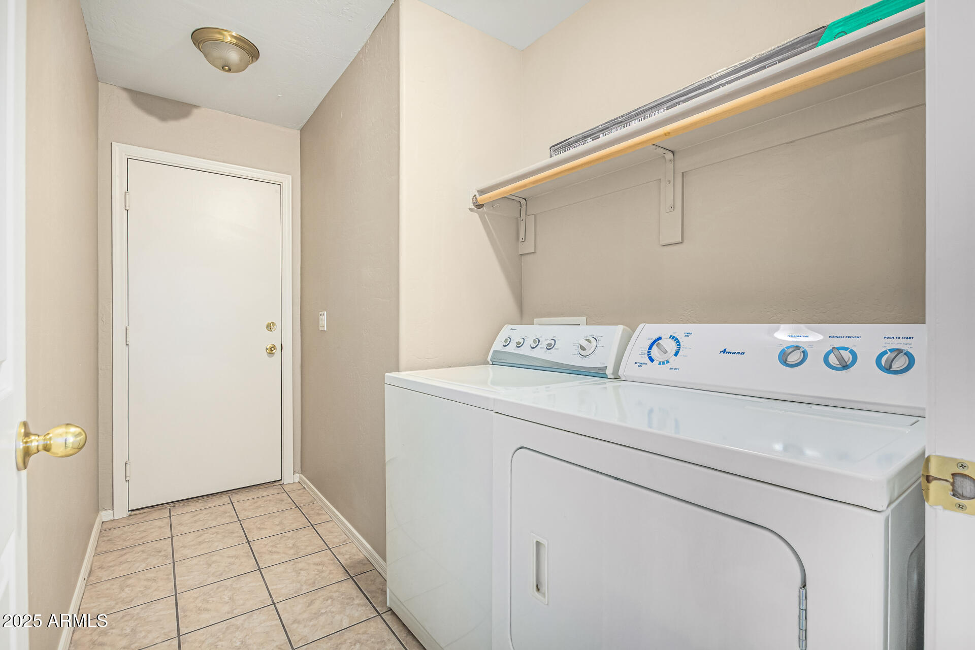 2264 South Belair Road Apache Junction, AZ 85119 - Photo 15 of 19 a utility room with dryer and washer